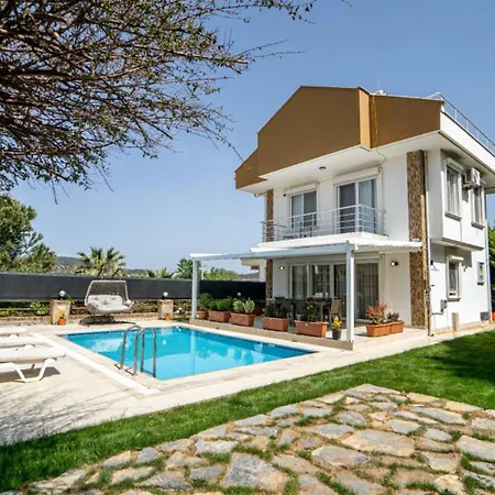 Oludeniz 3 Bedroom - 8904 Фетхие