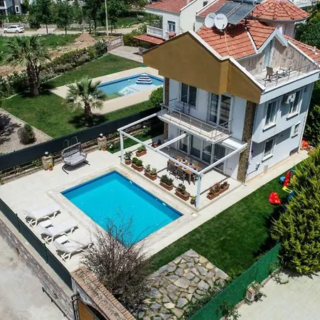Villa Oludeniz 3 Bedroom - 8904 Fethiye